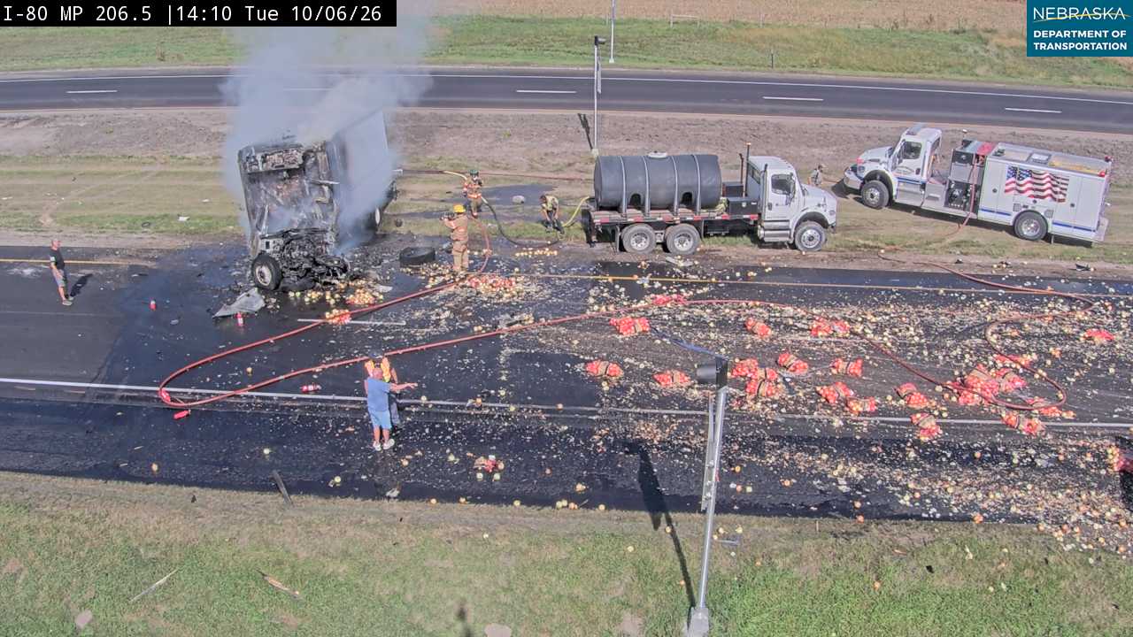 Portion of I-80 closed east of North Platte after crash