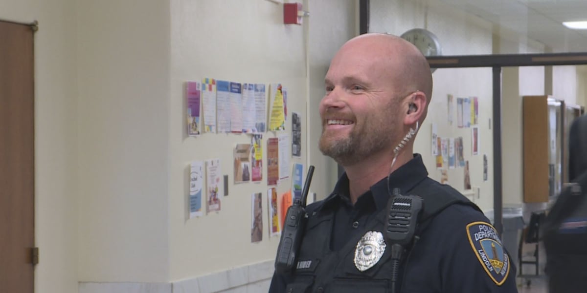 Kyle Poore LPS shows appreciation for School Resource Officer’s impact