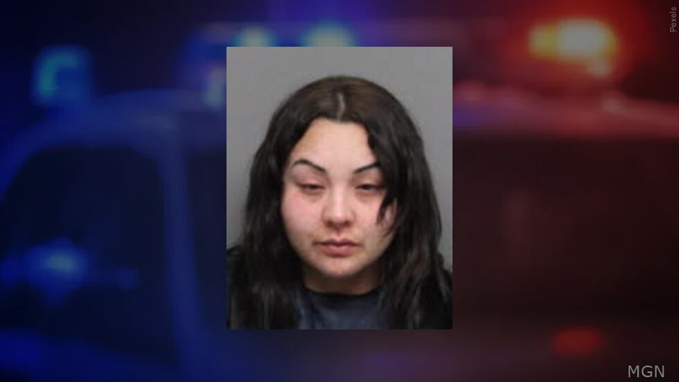 Lincoln woman accused of assaulting officer during DUI arrest