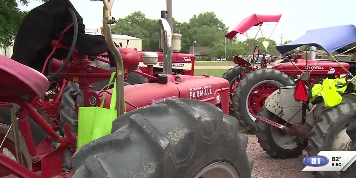 Nebraska Relay Service Tractor Relay Across Nebraska preparing to set out in Norfolk, Columbus ...