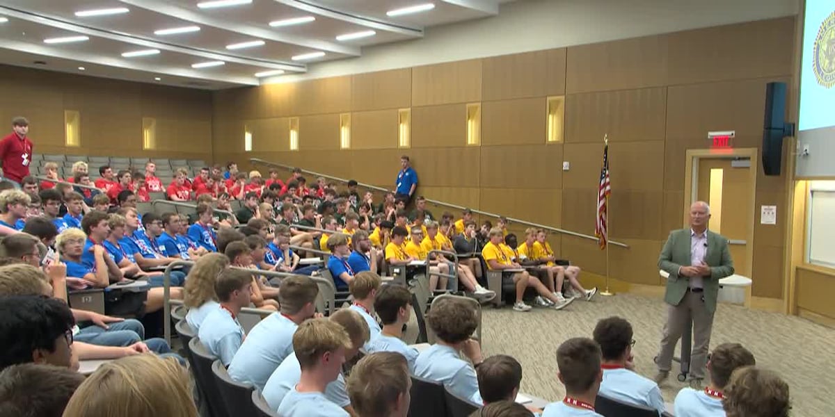 Cornhusker Boys State delegates establish mock government in Lincoln