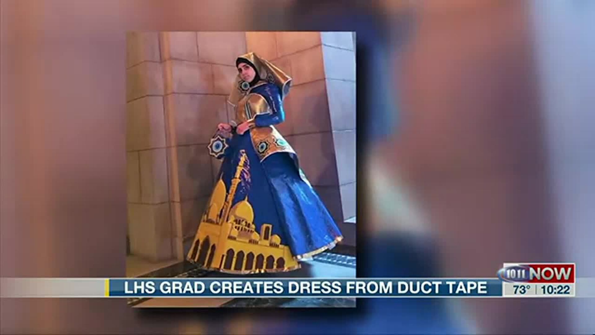 Lincoln teen creates duct tape dress to help pay for art school Lincoln teen creates duct tape dress to help pay for art school